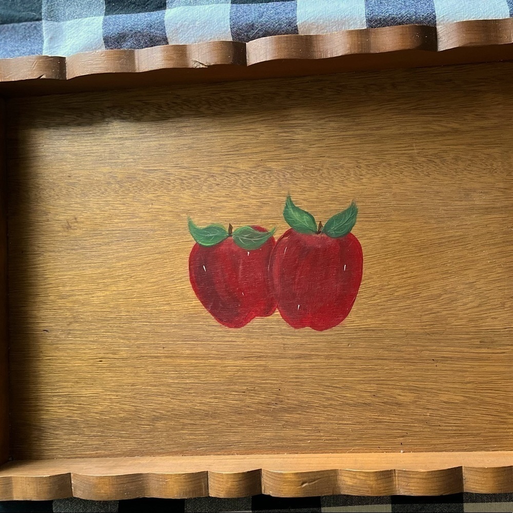 Vintage serving Trey with apple design